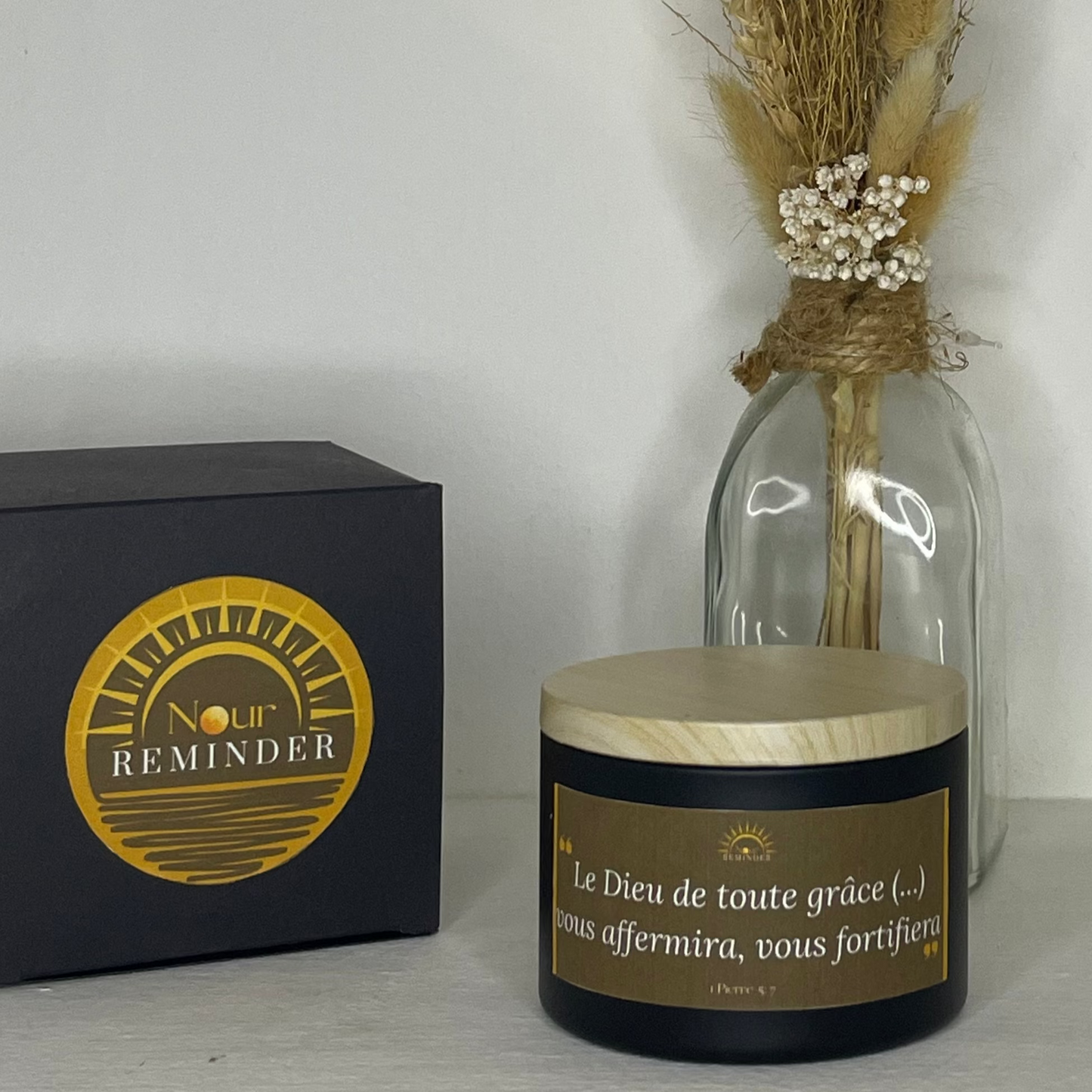 Bougie parfumée "Le Dieu de toute grâce (…) vous affermira, vous fortifiera "