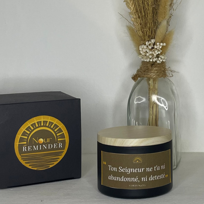 Bougie parfumée "Ton Seigneur ne t'a ni abandonné, ni detesté"